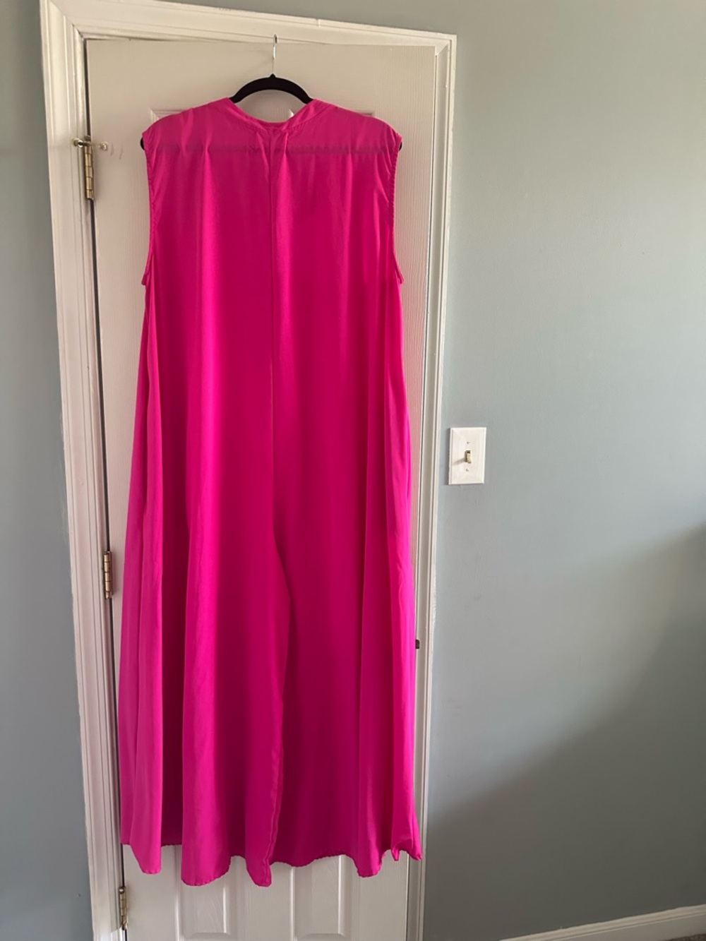 BUCKETLIST Sleeveless Maxi Shirt Dress in Fuchsia - Picture 4 of 5